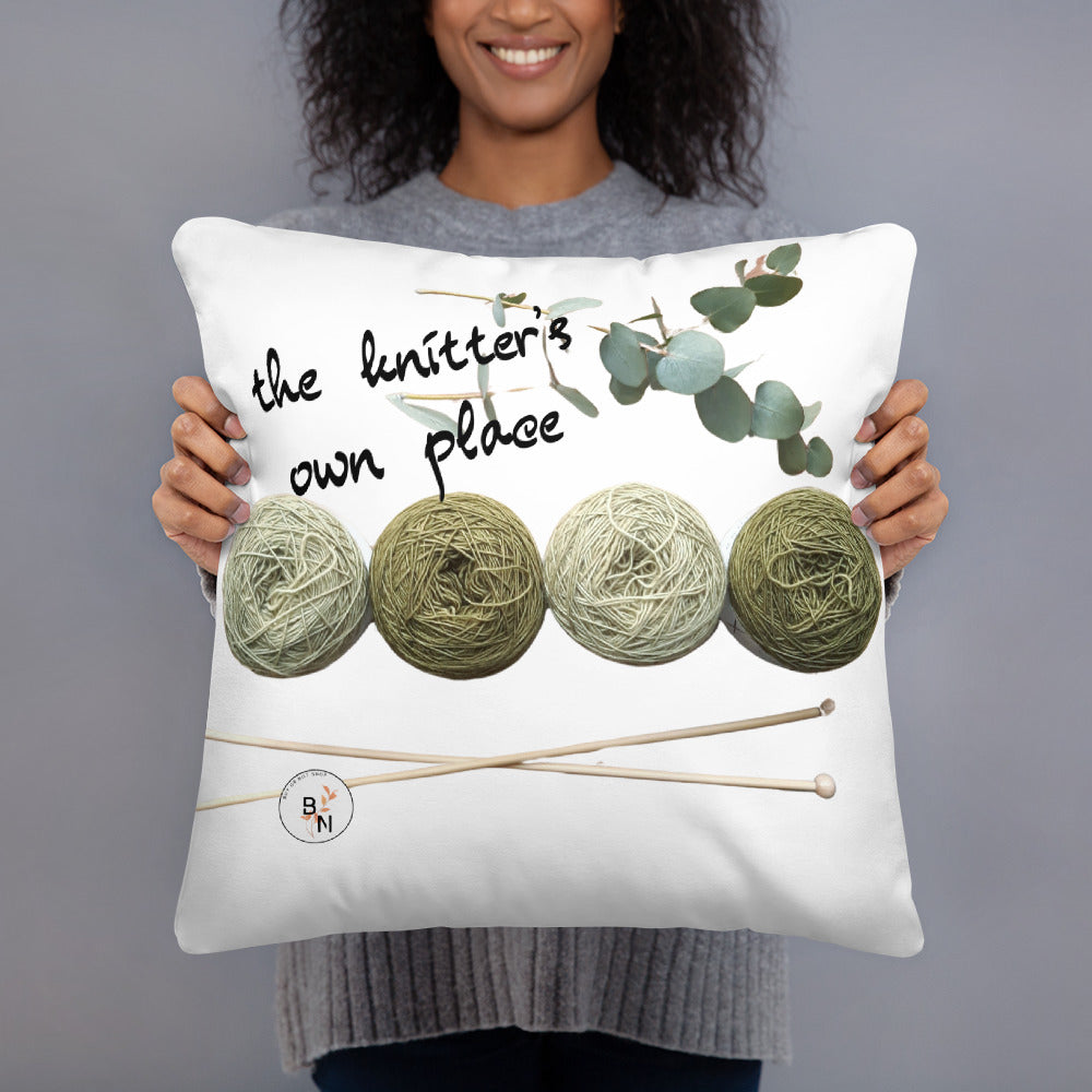 Green Threads - Decorative Pillow 45 x 45 cm (18"x18")